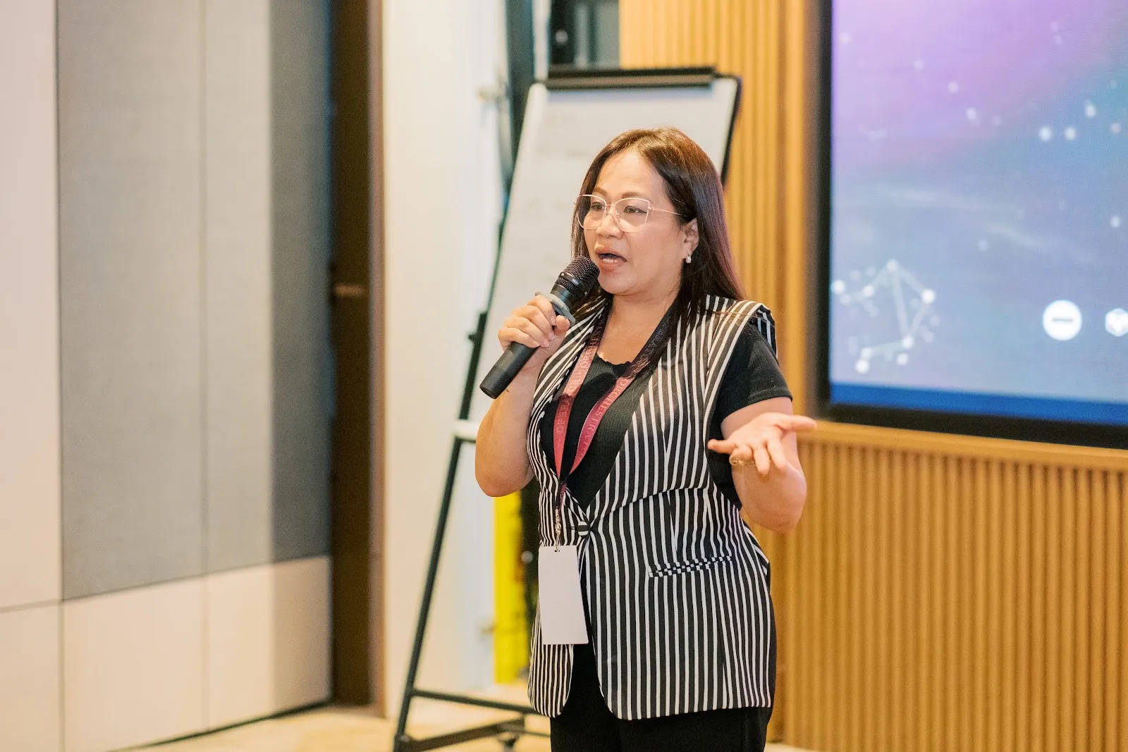 A founder teaching from the floor.